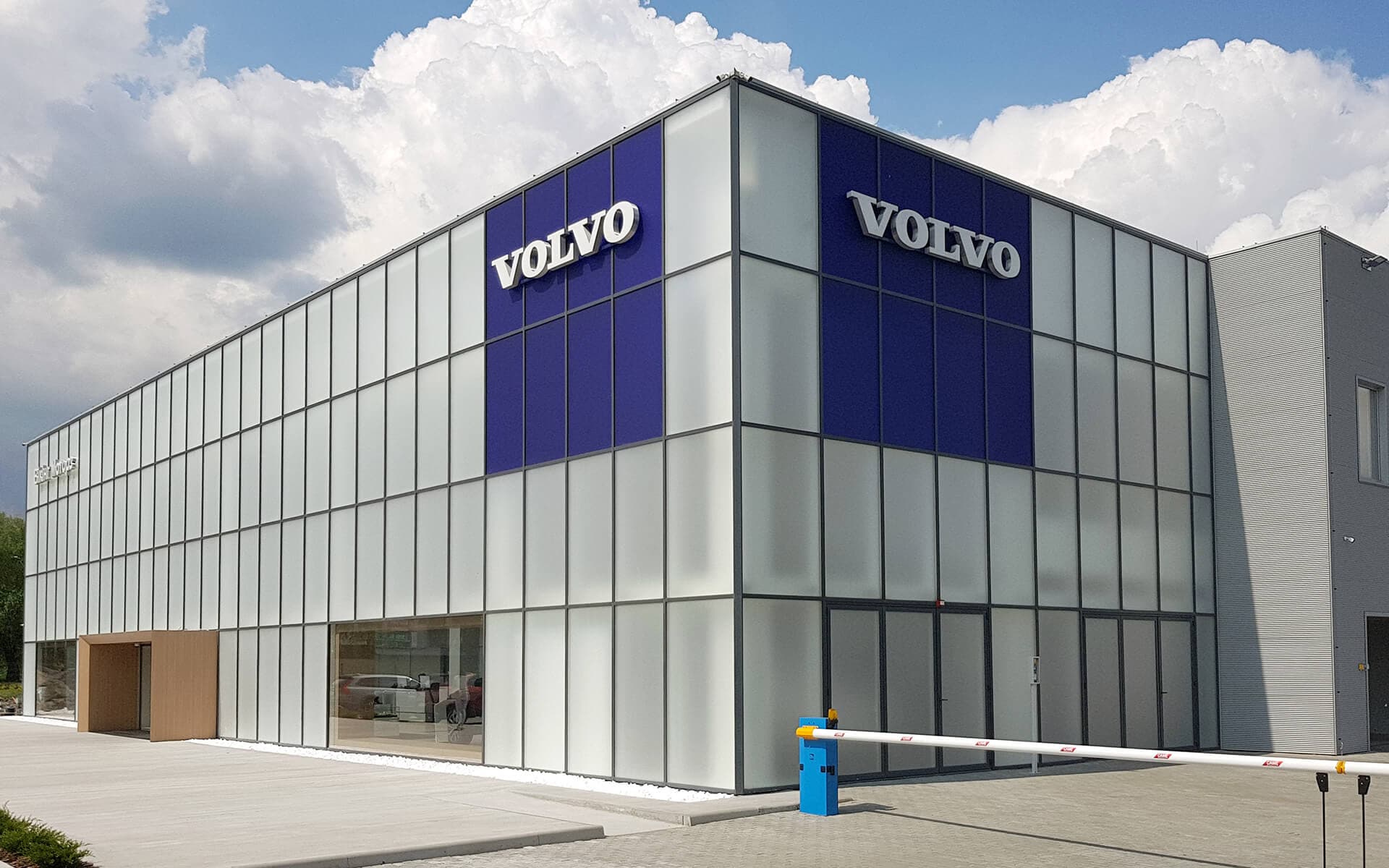 Volvo is hiring Graduate Apprentice Trainee [Salary Rs.50K/month, 2024/2025 Eligible]