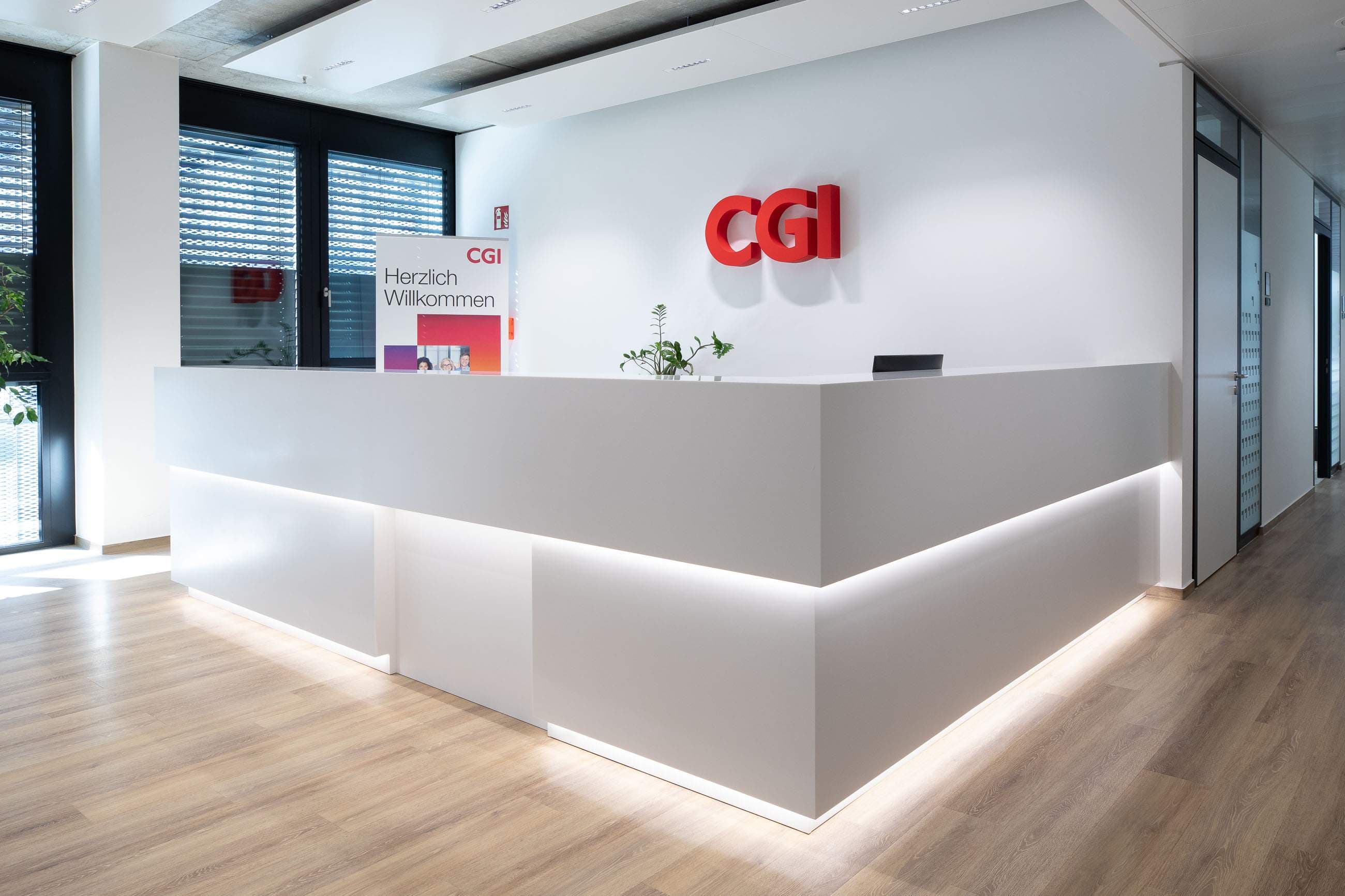CGI is hiring System Administrator / Associate Systems Engineer [Freshers, Apply]